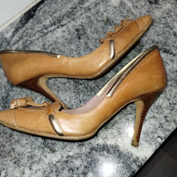 Pura Lopez pumps size 36, caramel colored leather with tassles - Picture 4 of 9